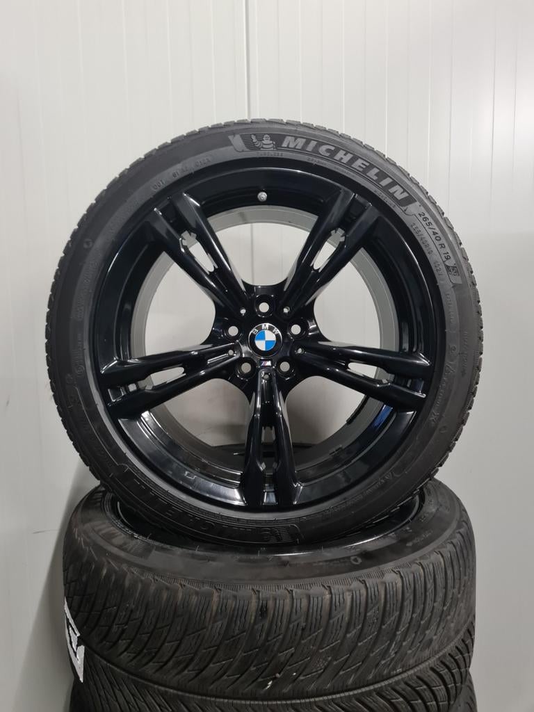19' BMW M5 F90 M8 F91 F92 Styling 705M met winterbanden