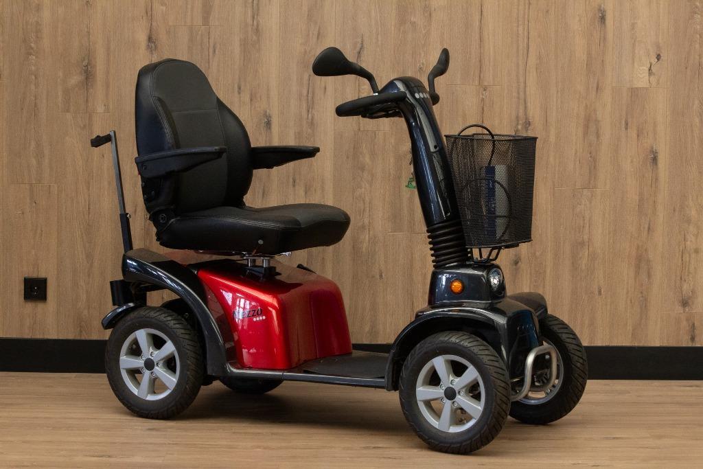 Life & Mobility Mezzo 4 scootmobiel, Diversen, Brommobielen en Scootmobielen, Zo goed als nieuw, 16 km/u of meer, 46 km of meer