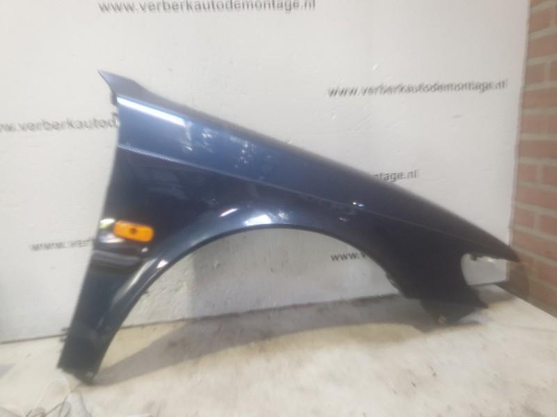 Spatbord Rechts Voor Saab 900 II (YS3D) (1993-12/1998-02), Saab Deutschland GmbH, Gebruikt, Marienbergstraße  96, Nürnberg 90411, , Duitsland