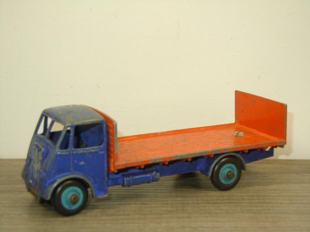 Guy Flat Truck with Tailboard - Dinky SuperToys 513 England, Hobby en Vrije tijd, Gebruikt, Engeland, Verzenden, Dinky Toys