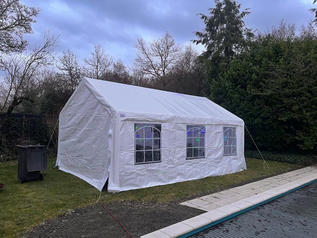 Partytent 4x6m te huur + gratis disco lamp en bezorging!, Ophalen, Opvouwbaar, Partytent, 2 meter of meer