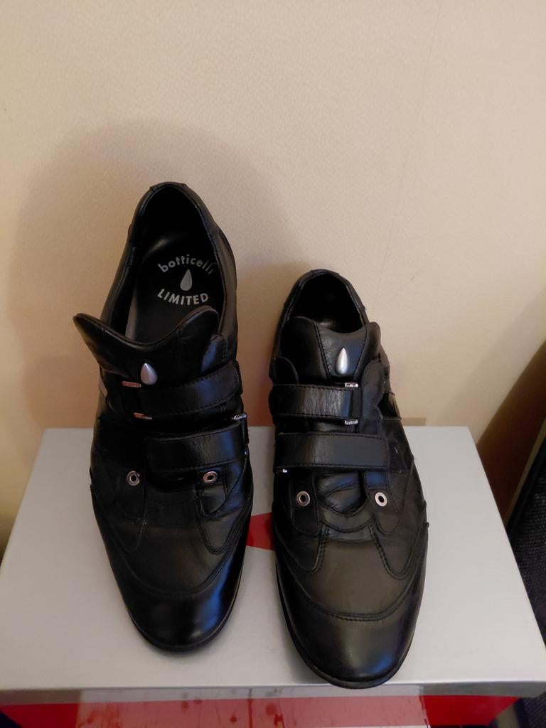 Botticelli Limited Zwarte Schoenen, Zwart, Ophalen of Verzenden, Botticelli, Gespschoenen