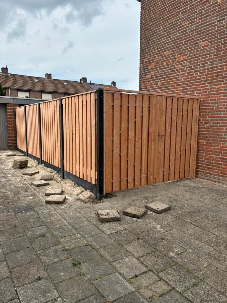 Douglas hout/beton schutting €125 p/m WINTERACTIE!!, Tuin en Terras, Schuttingen, Ophalen, 1 tot 2 meter, Minder dan 3 meter, Zo goed als nieuw