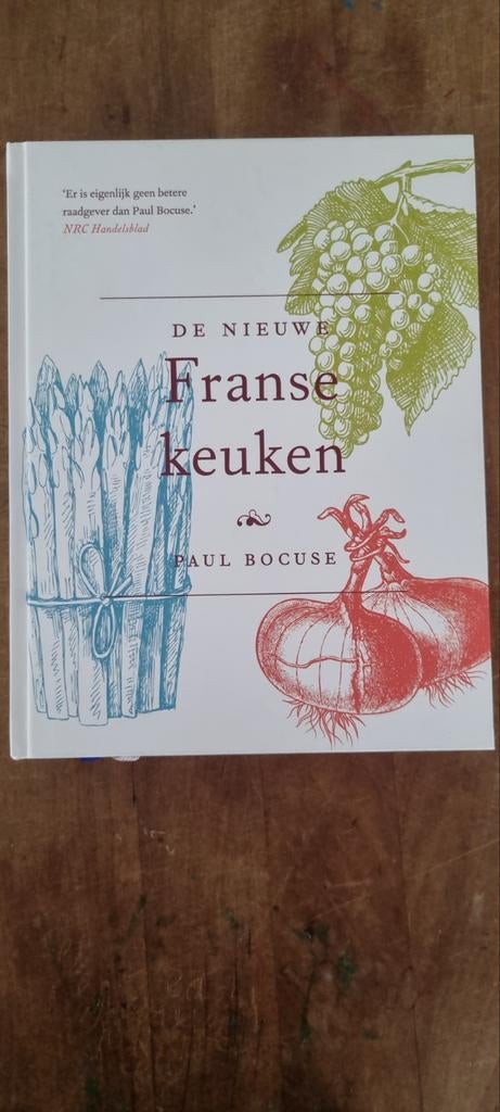 De Nieuwe Franse Keuken - Paul Bocuse, Boeken, Kookboeken, Gezond koken, Ophalen of Verzenden, Zo goed als nieuw, Frankrijk