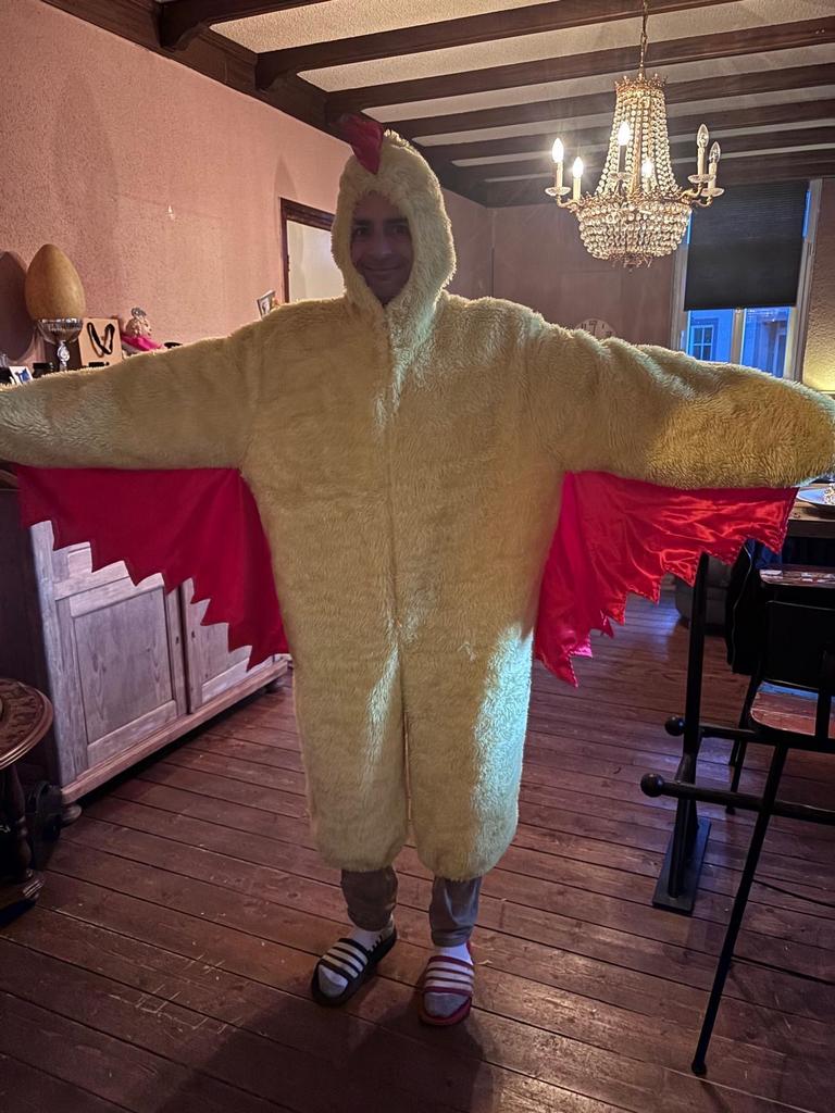 Carnavals Kippenpak - Leuk en Opvallend!, Maat 38/40 (M), Carnaval, Ophalen of Verzenden, Zo goed als nieuw