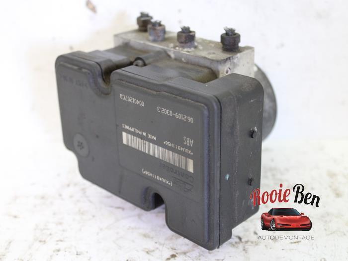 ABS Pomp van een Mitsubishi Grandis, Gebruikt, -, -, Ophalen of Verzenden