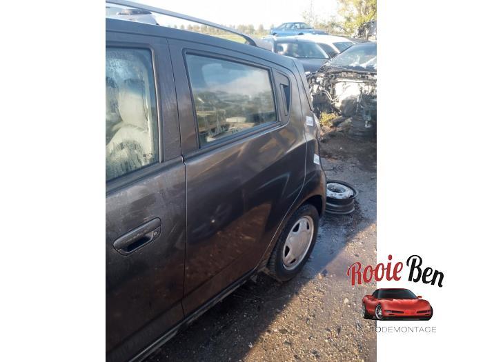 Portier 4Deurs links-achter van een Chevrolet Spark (4AQ), Gebruikt, Deur, -, Ophalen of Verzenden