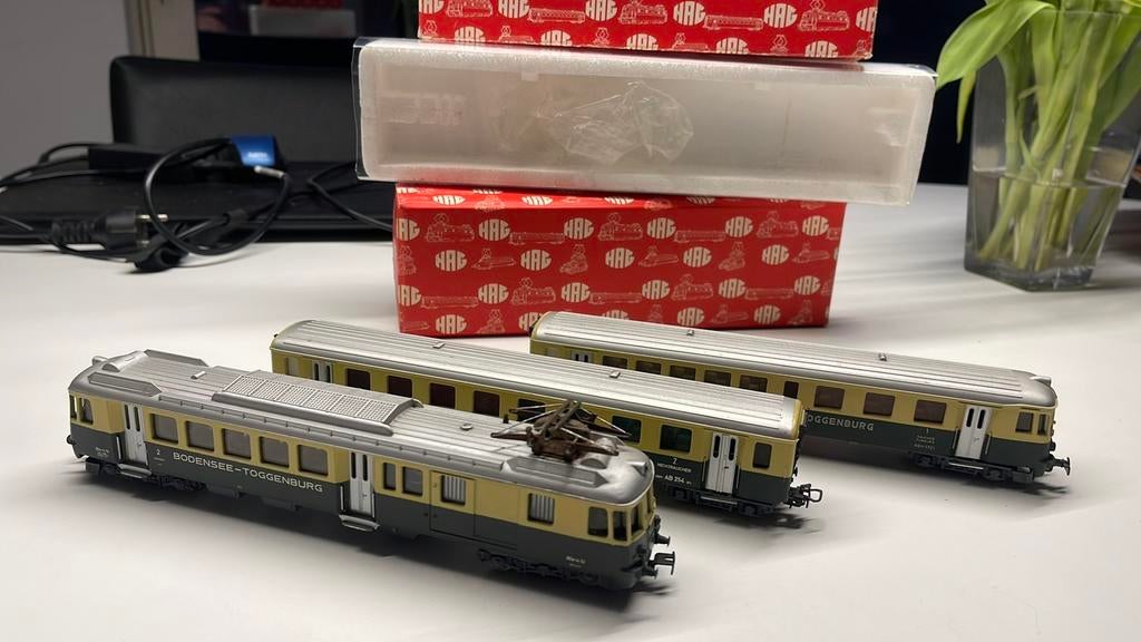 Super net set van Hag toggeburg baan Zwitserland, Hobby en Vrije tijd, Modeltreinen | H0, Overige merken, Treinset, Gelijkstroom