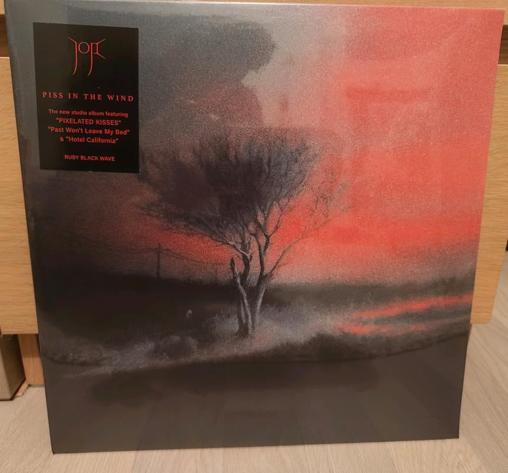 JOJI - Piss in the Wind - Ruby Black Wave Vinyl, Ophalen of Verzenden, Nieuw in verpakking, 12 inch