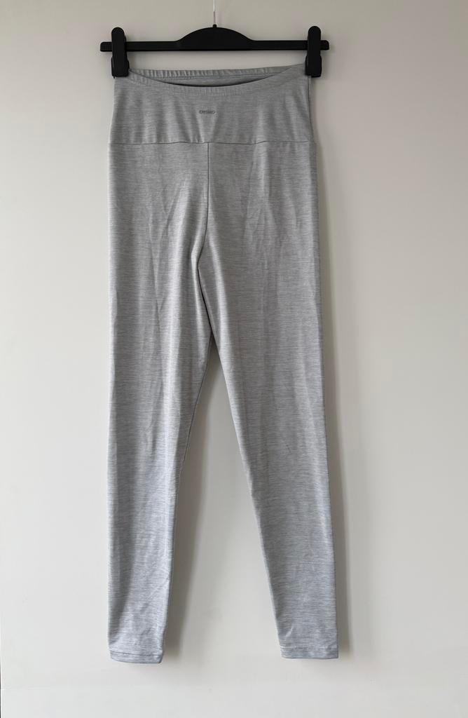 Grijze legging Oysho, Kleding | Dames, Sportkleding, Oysho, Ophalen of Verzenden, Maat 34 (XS) of kleiner, Grijs
