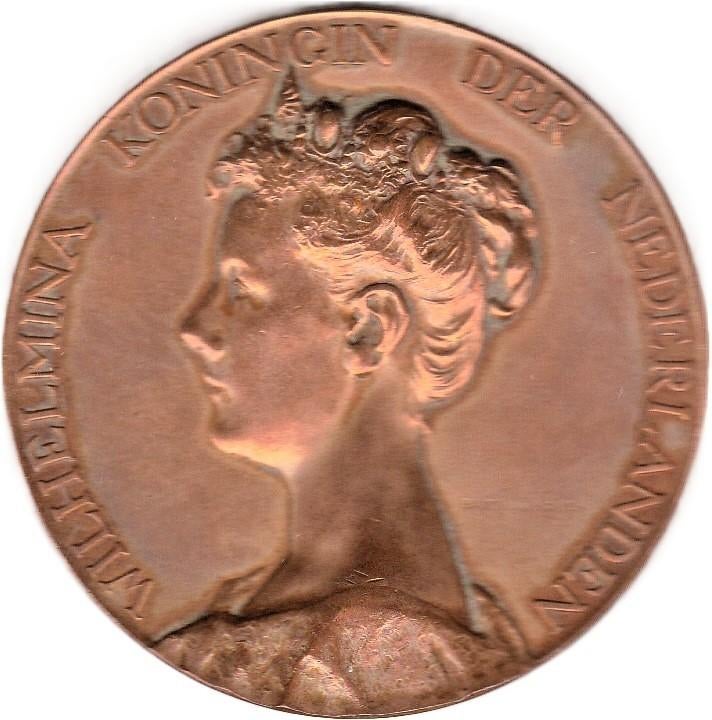 WILHELMINA KONINGIN DER NEDERLANDEN INGEHULDIGD 6 SEPTEMBER, Ophalen of Verzenden, Overige materialen