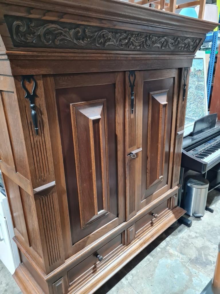 Antieke Eikenhouten Kast kussenkast, Ophalen