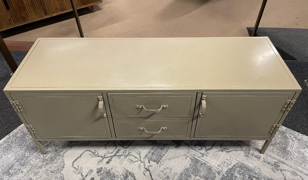 Tv-Meubel industrieel 140cm Direct/Leverbaar/Enschede E-1715, #Tv-meubel#Staal#140cm#2-deuren#2-laden#Industrieel, 100 tot 150 cm