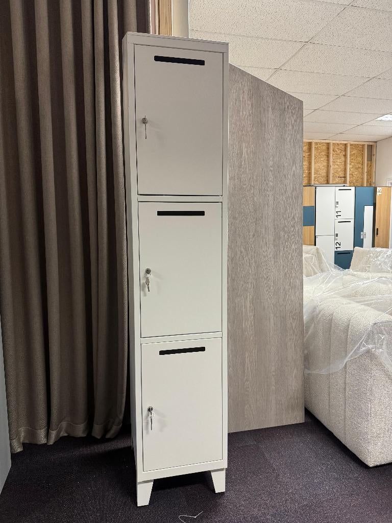 3 vaks lockerkast / postvakkenkast, Huis en Inrichting, Ophalen, Nieuw