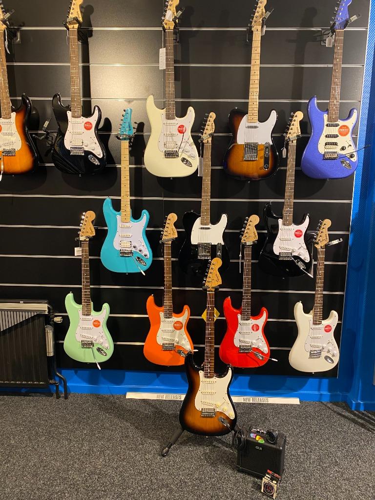 Fender Squier Stratocaster  Elektrische gitaarset, Muziek en Instrumenten, Ophalen, Fender, Met versterker, Zo goed als nieuw