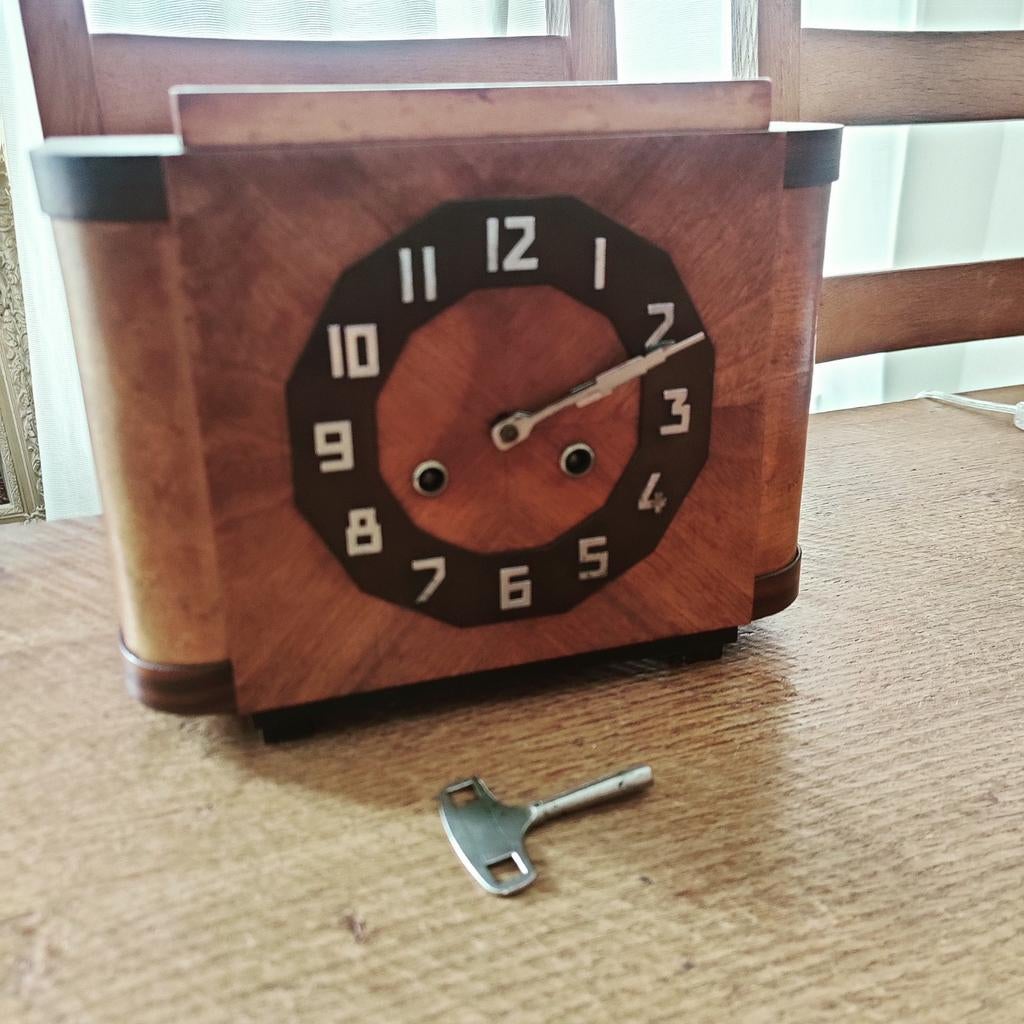 Amsterdamse school pendule, Antiek en Kunst, Antiek | Klokken, Ophalen of Verzenden