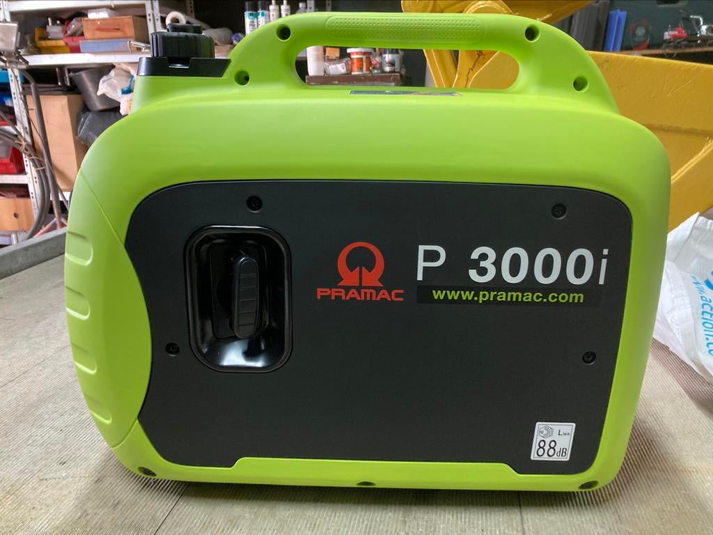 Pramac P3000 i inverter generator /aggregaat, Ophalen, Benzine, Nieuw, Geluidgedempt