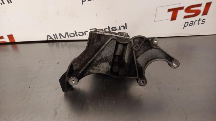 Aircopomp Steun van een Audi A5, Gebruikt, -, -, -