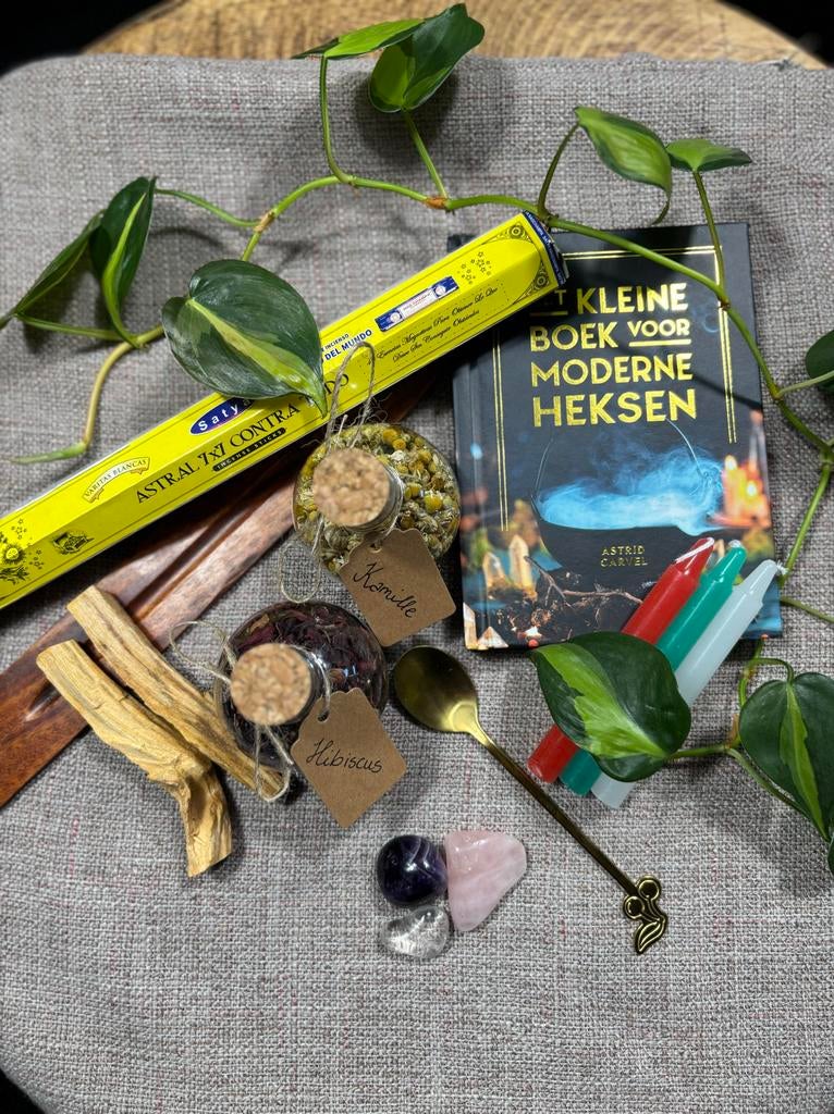 Spirituele Mysterybox - Stenen, Kruiden & Goodies, Ophalen of Verzenden, Nieuw, Spiritualiteit algemeen, Overige typen