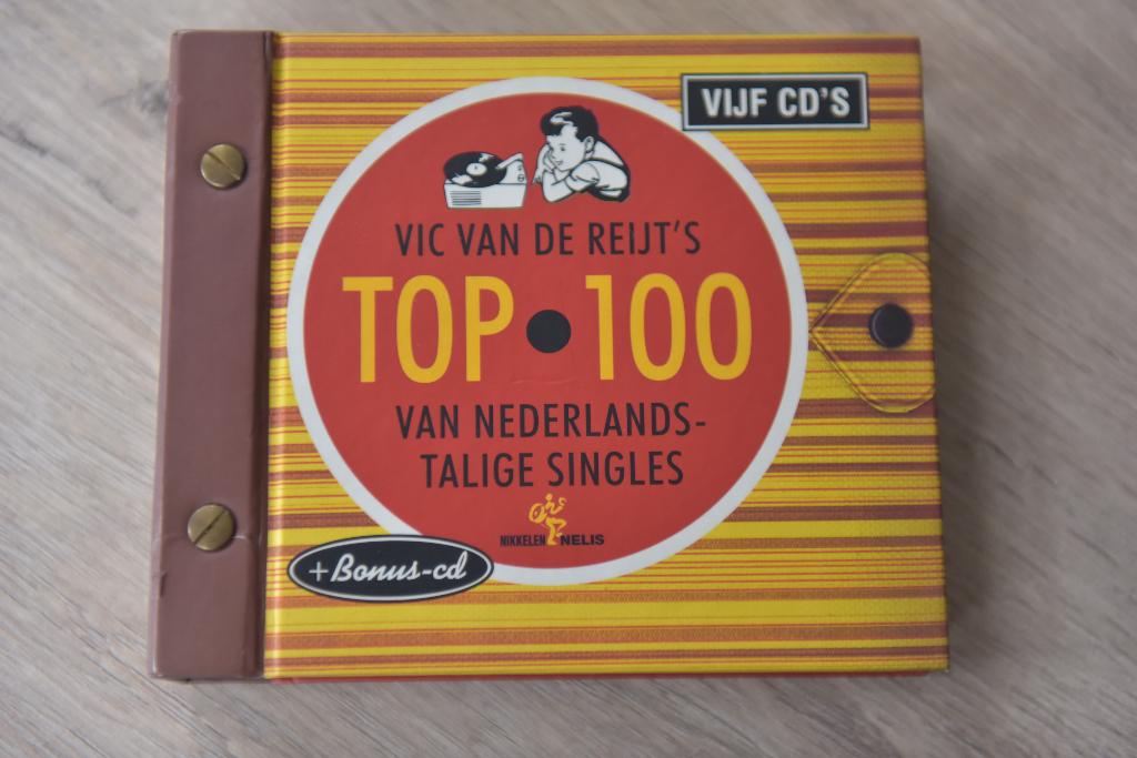 VIC VAN DE REIJTS TOP 100 VAN NEDERLANDSTALIGE SINGLES 6CDbo, Verzenden, Zo goed als nieuw, Overige genres, Boxset