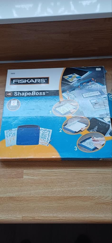 Fiskars ShapeBoss - Knutselgereedschap, Ophalen of Verzenden, Gebruikt, Gereedschap of Toebehoren