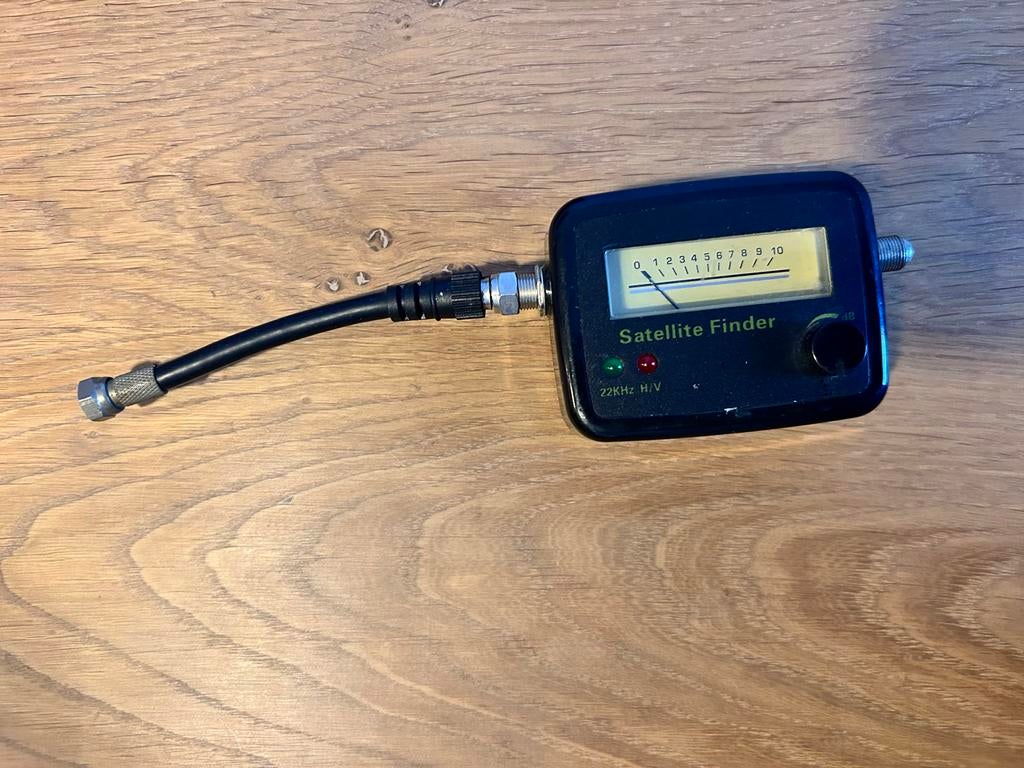 Satelliet vinder, Ophalen of Verzenden, Gebruikt, (Schotel)antenne, Overige merken