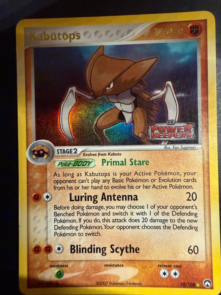 Kabutops Goude Reverse Holo - Power Keepers 10/108 rare, Ophalen of Verzenden, Zo goed als nieuw, Losse kaart, Foil