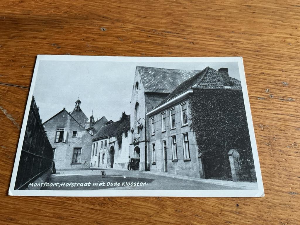 O37 Montfoort Hofstraat oude klooster, Ophalen of Verzenden, 1940 tot 1960