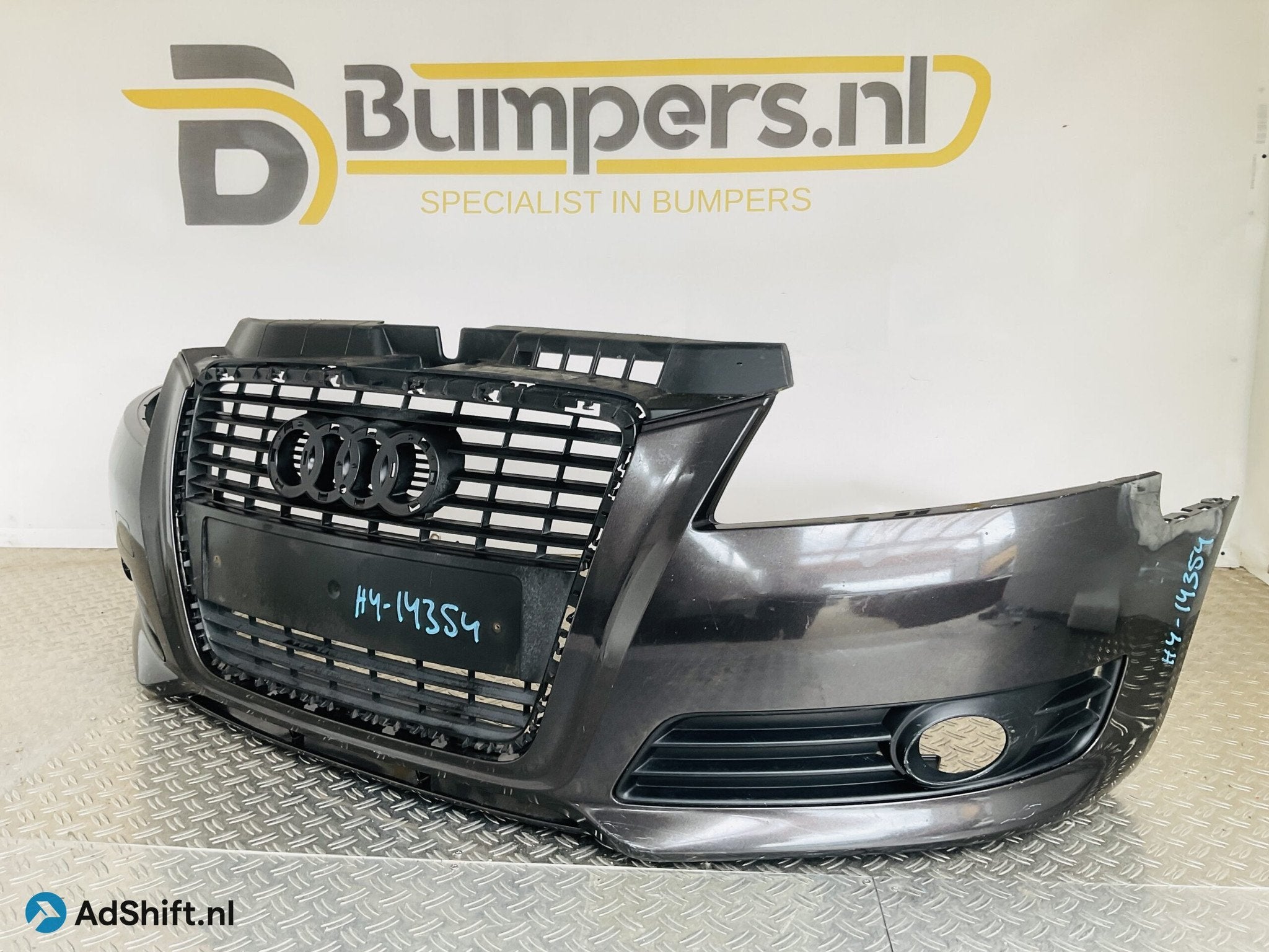 Bumper Audi A3 8P Facelift 2007-2012 8P0807437H Voorbumper 1, Auto-onderdelen, Bumper