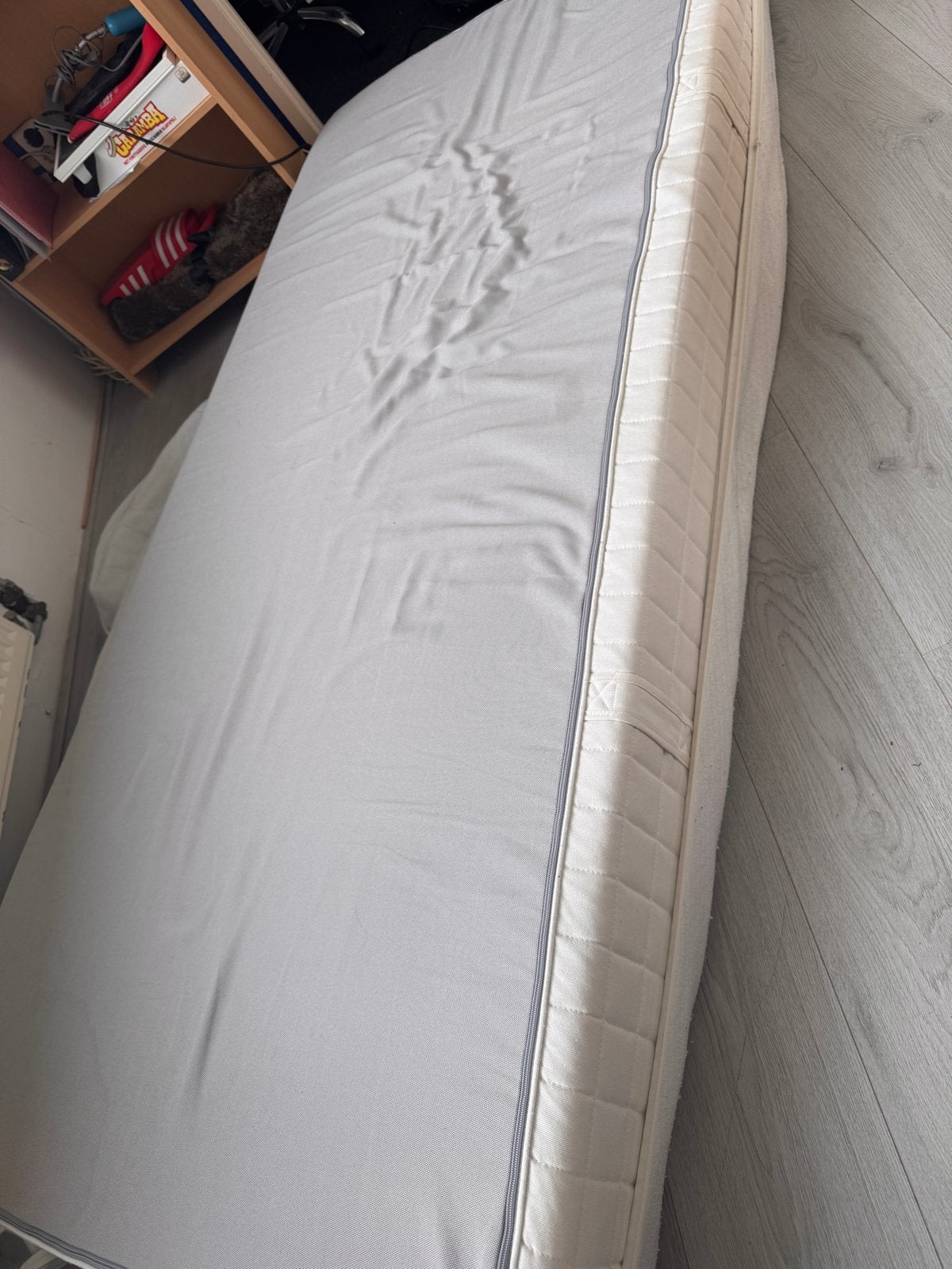 Eenpersoons ikea matras 90x200 cm, zo goed als nieuw, Huis en Inrichting, Slaapkamer | Matrassen en Bedbodems, Ophalen, 90 cm