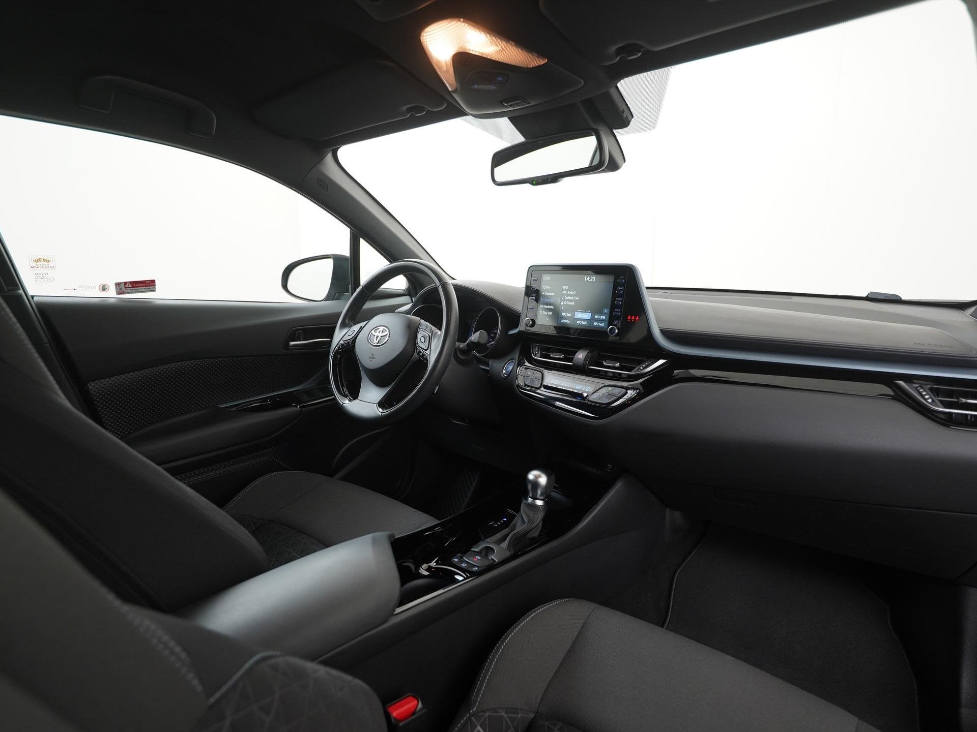 Toyota C-HR 2.0 Hybrid Business Plus | Camera | Navigatie |, Auto's, 12 maanden, Stof, Euro 6, 4 cilinders