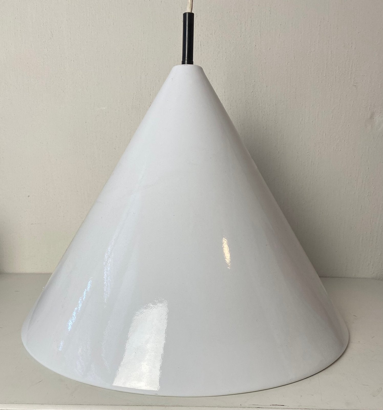Poulsen wit emaille cone hanglamp design Arne Jacobsen, Gebruikt, Scandi, Denemarken, Onbekend