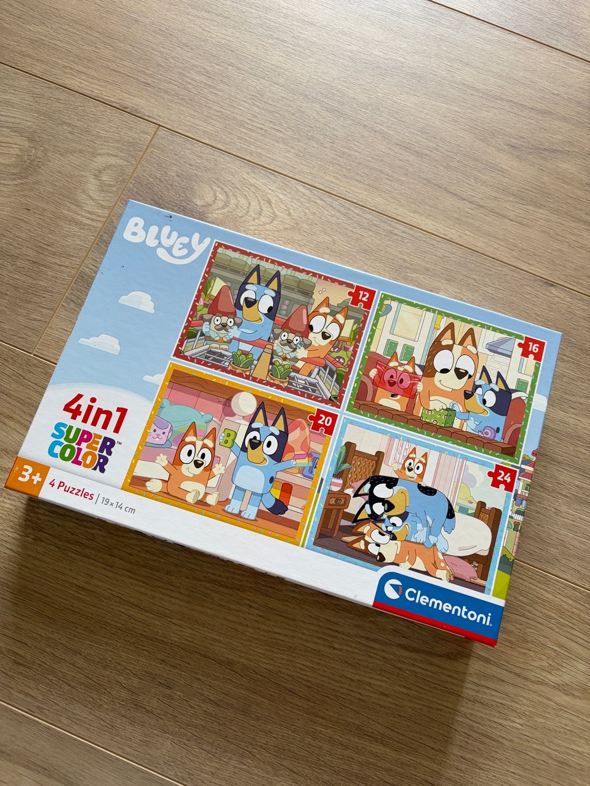 Bluey 4-in-1 Super Color Puzzel Clementoni, Ophalen of Verzenden, 10 tot 50 stukjes, Nieuw, 2 tot 4 jaar
