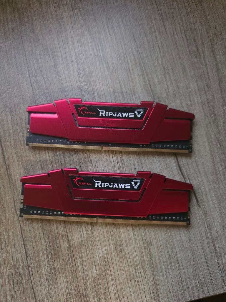 G.Skill Ripjaws V 2x4GB DDR4 RAM sticks, Ophalen, Gebruikt, DDR4, 8 GB