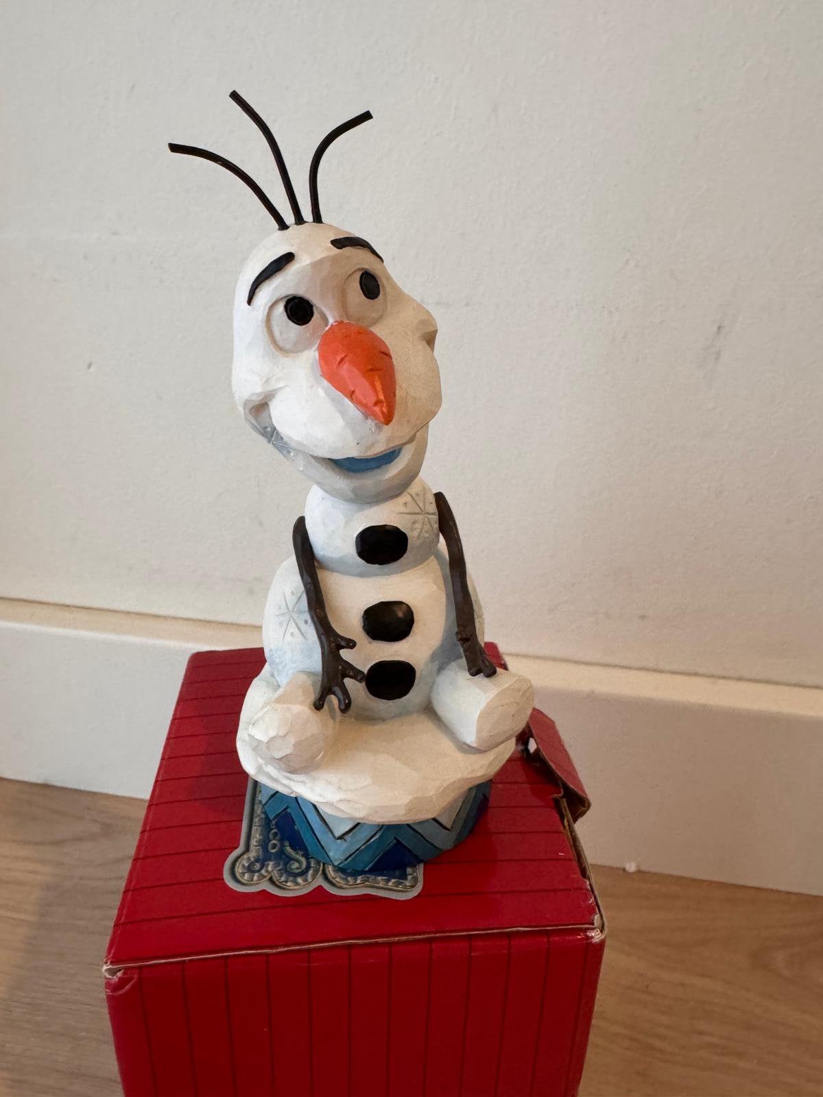 Jim Shore - Disney Traditions frozen Olaf 'Silly Snowman', Ophalen of Verzenden, Overige figuren, Zo goed als nieuw, Beeldje of Figuurtje