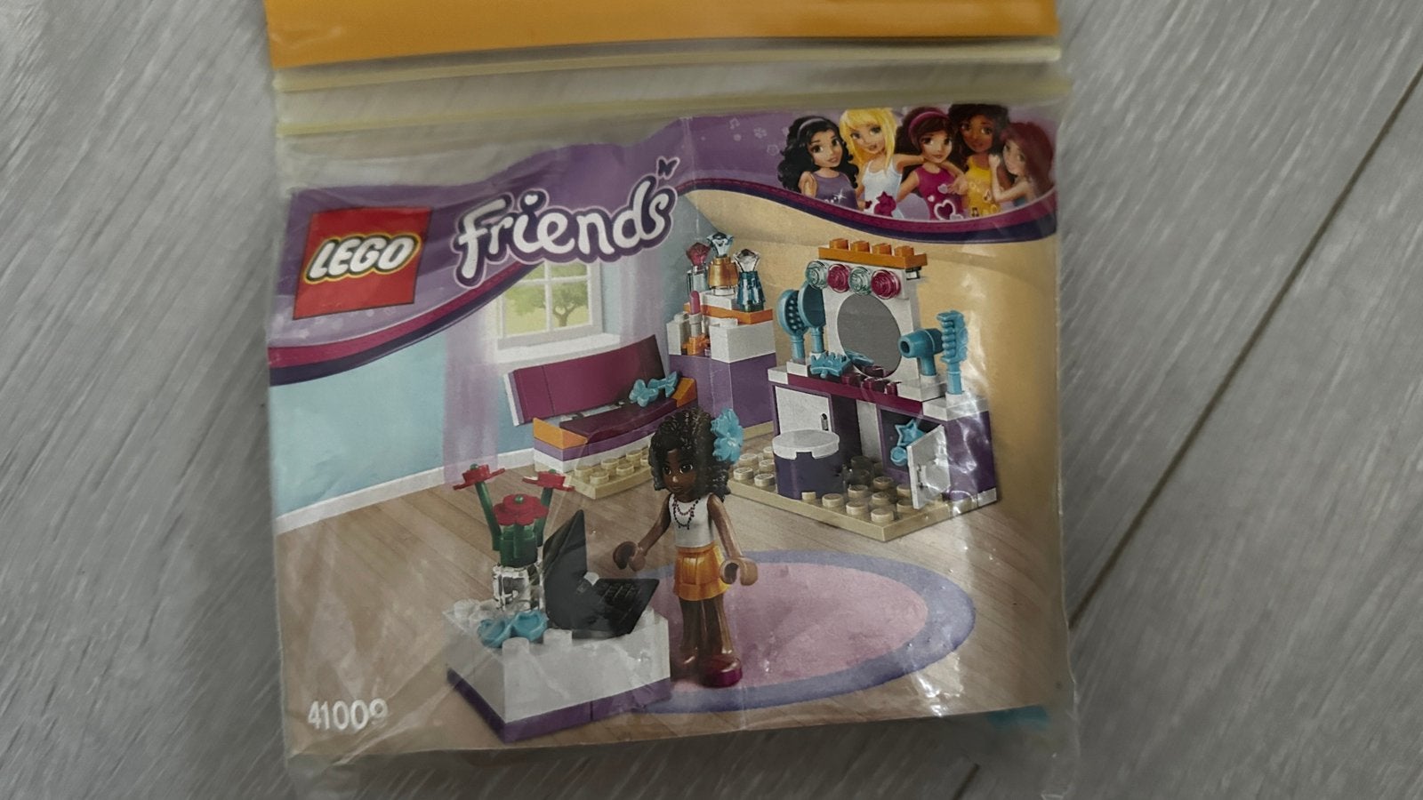 Lego - Friends - Andrea’s slaapkamer (41009) Compleet, Ophalen of Verzenden, Zo goed als nieuw, Speelkaart(en)
