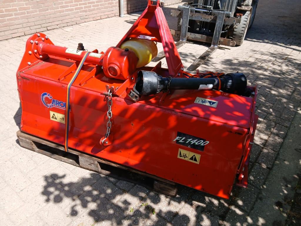 Frees 1.4m inc aftakas, Ophalen, Grondbewerking