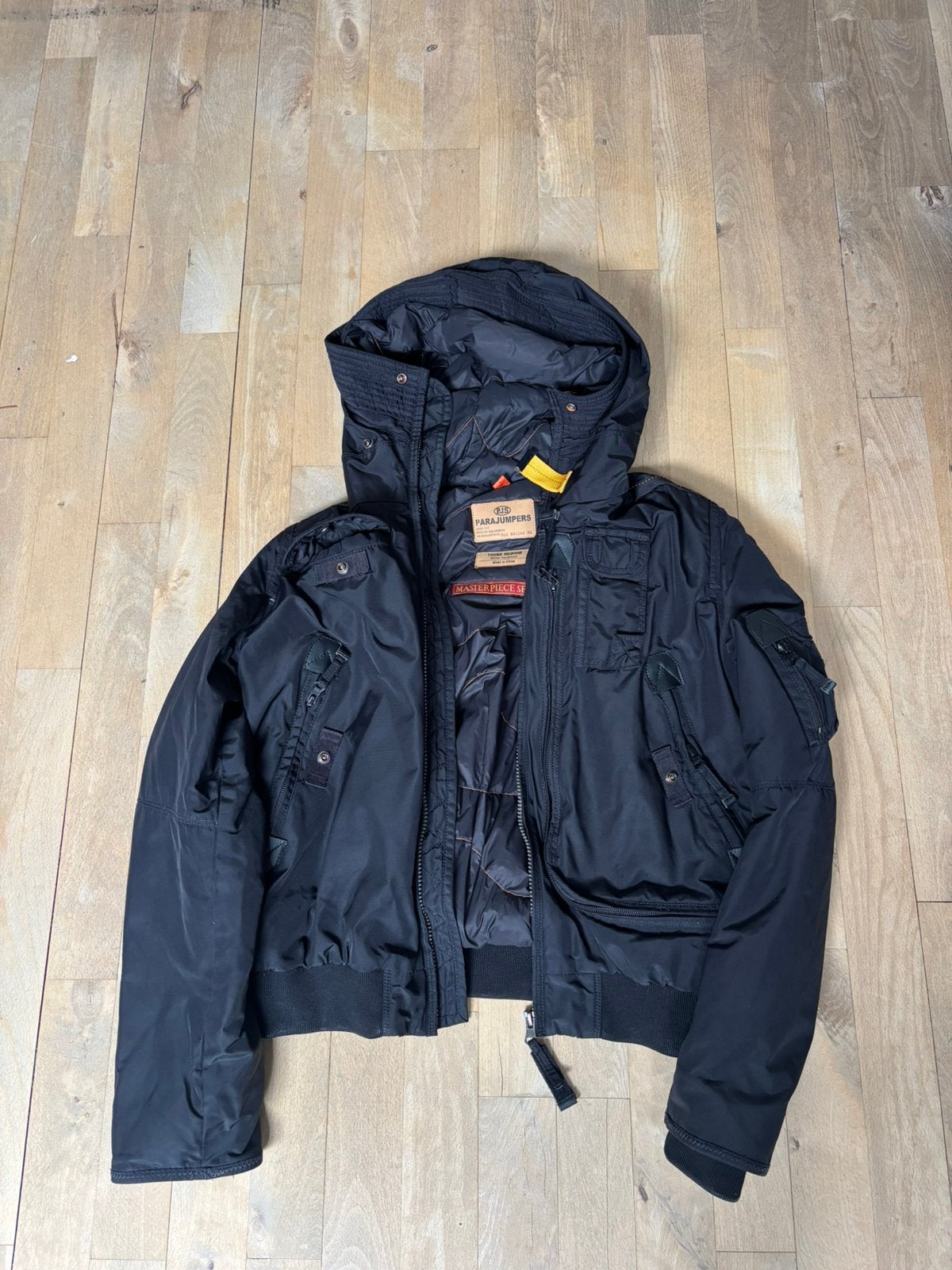 Parajumpers Young Medium winterjas zwart, Ophalen, Zo goed als nieuw, Maat 46 (S) of kleiner, Zwart