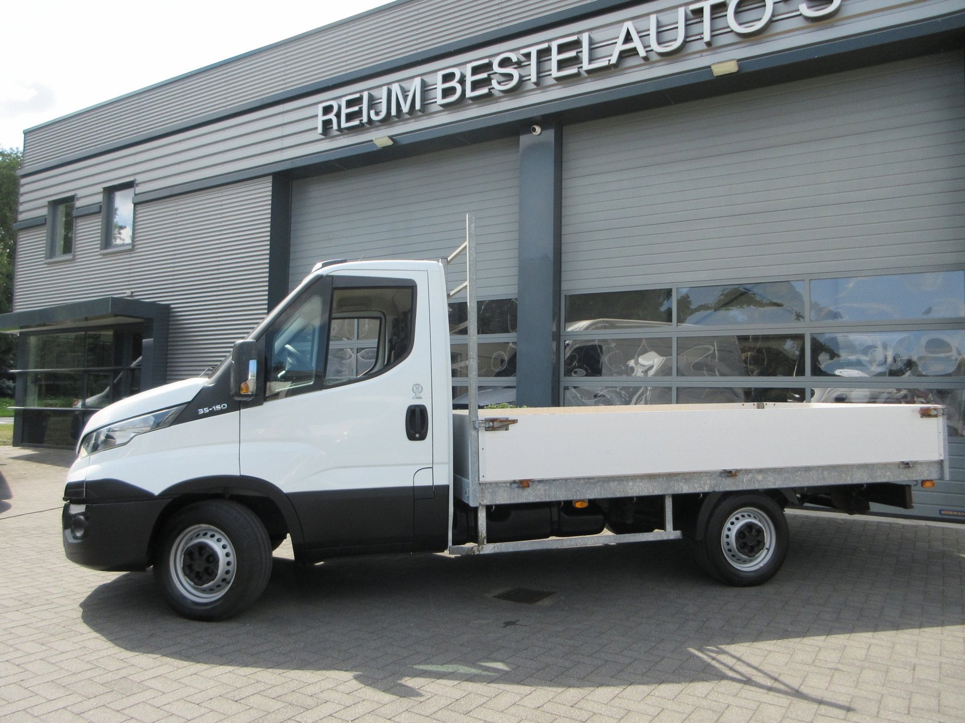 Iveco Daily 35S15 3.0 345 Euro 6, 146pk, Open Laadbak, Pick, Auto's, Bestelauto's, Gebruikt, Euro 6, Iveco, Bedrijf