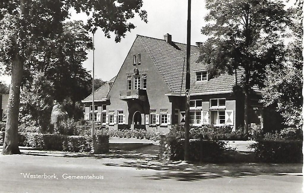 Westerbork- -Gemeentehuis., Ophalen of Verzenden, 1960 tot 1980, Ongelopen, Drenthe