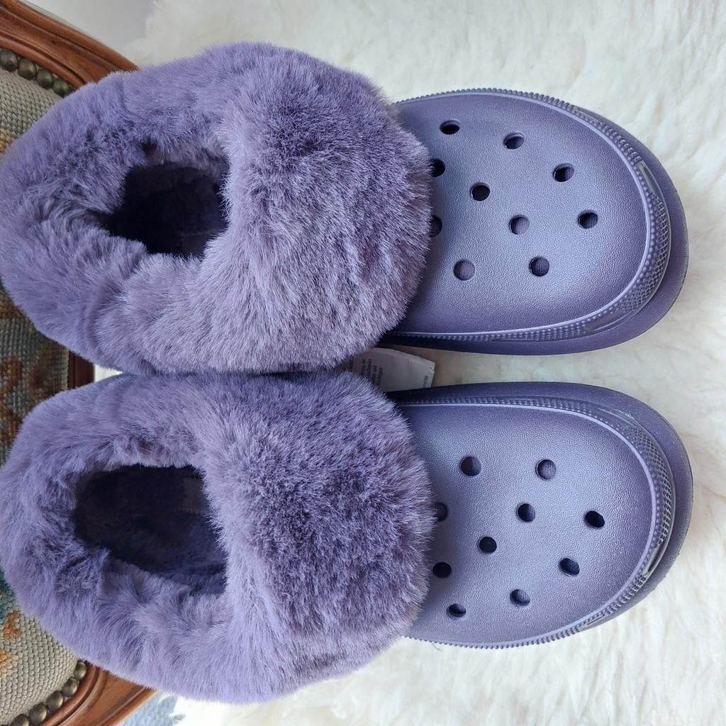 Nieuw ! Paarse Crocs . Furever crush clogs ., Ophalen, Nieuw, Overige kleuren