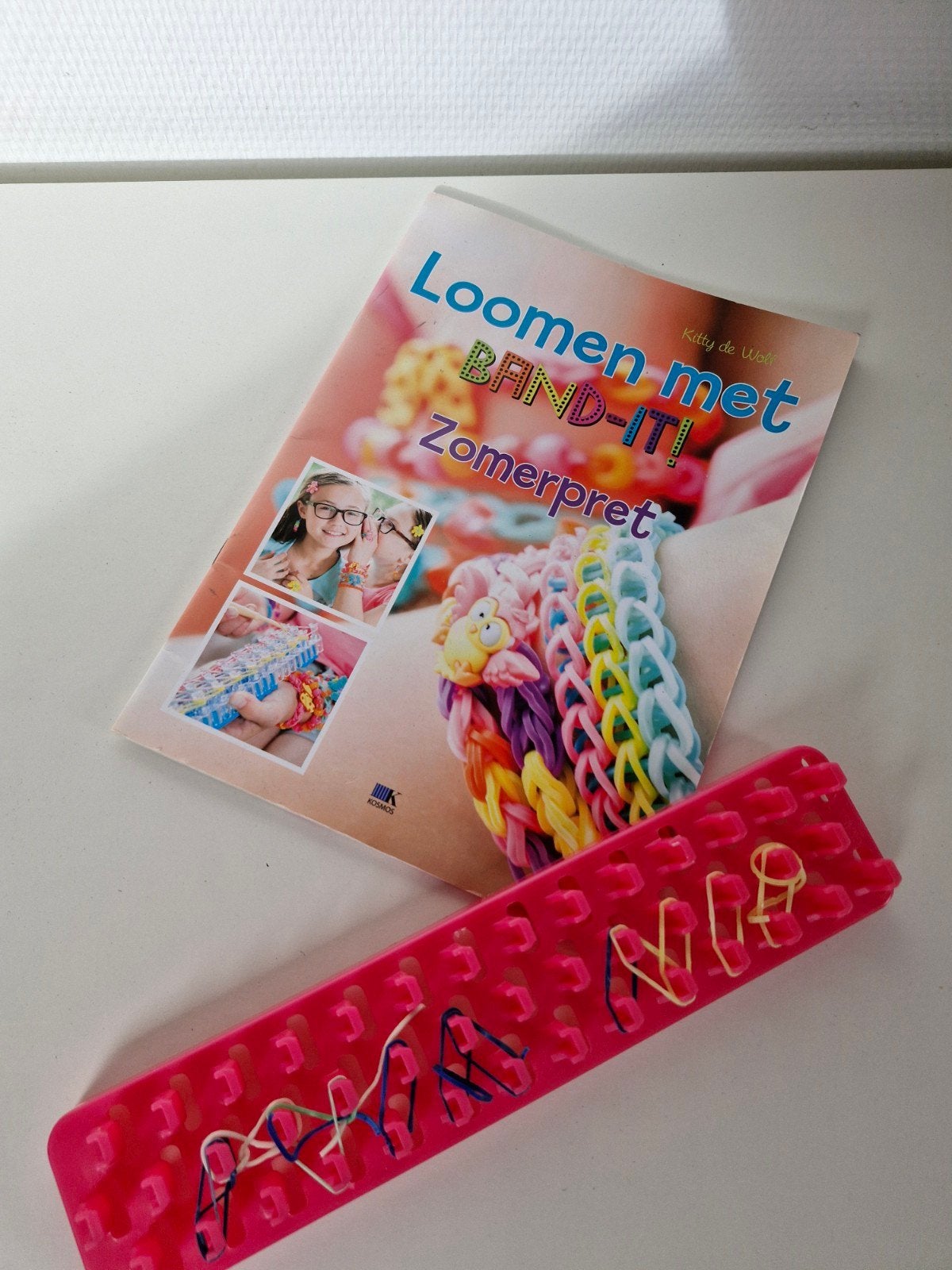 Loom boekje met accecoires, Hobby en Vrije tijd, Ophalen of Verzenden, Overige typen