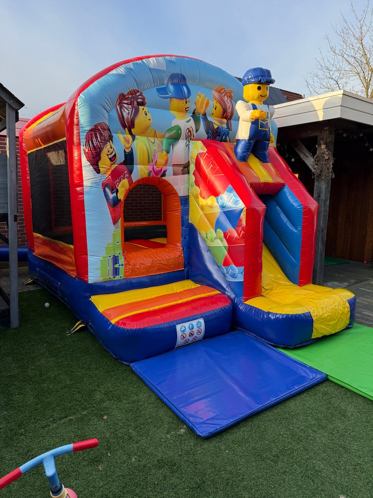 Te Koop lego Springkussen glijbaan 4x3x3m met certificaat, Ophalen of Verzenden, Gebruikt