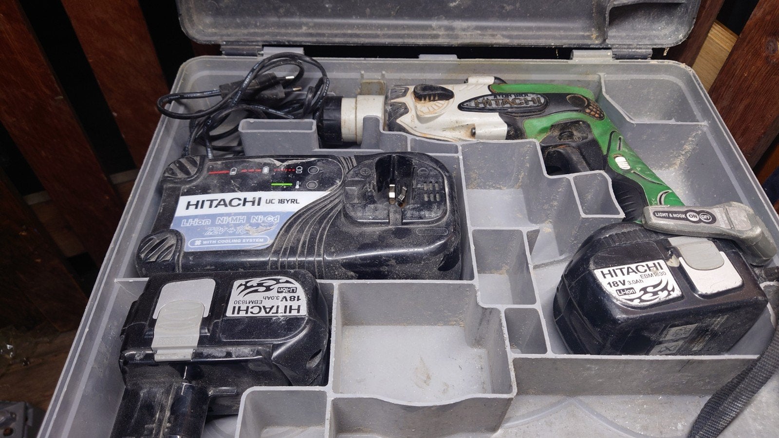 Hitachi Koki DH 18DL 18V Accu Boorhamer Set (Compleet), Ophalen of Verzenden, Gebruikt, Boor- en/of Breekhamer, Klopboormechanisme