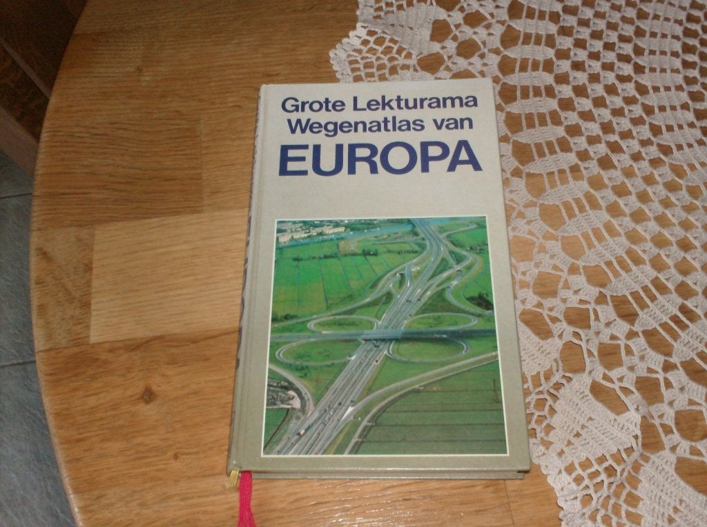 grote lekturama wegenatlas van europa, Boeken, Overige atlassen, Zo goed als nieuw, 1800 tot 2000, Europa Overig