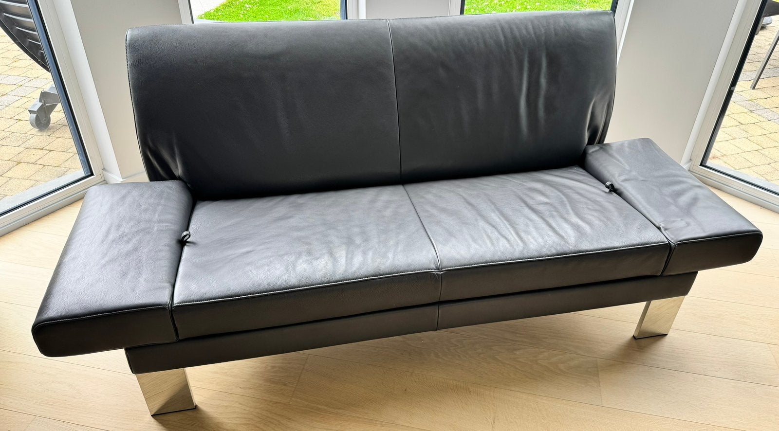 Jori 2-zitsbank leder, Huis en Inrichting, Banken | Sofa's en Chaises Longues, Zo goed als nieuw, Tweepersoons, 75 tot 100 cm