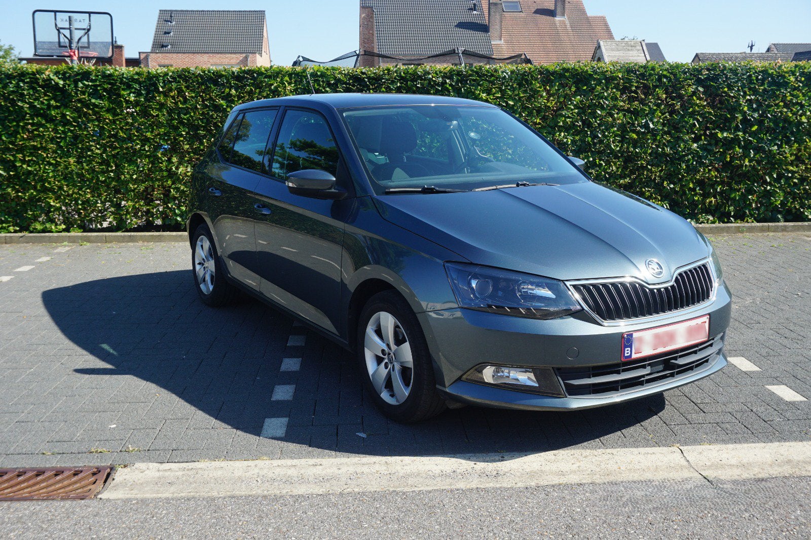 Skoda Fabia 1.0 MPI, Voorwielaandrijving, Dealer onderhouden, Stof, Handgeschakeld
