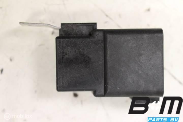 Contact relais VW Golf 7 3B0951253, Gebruikt