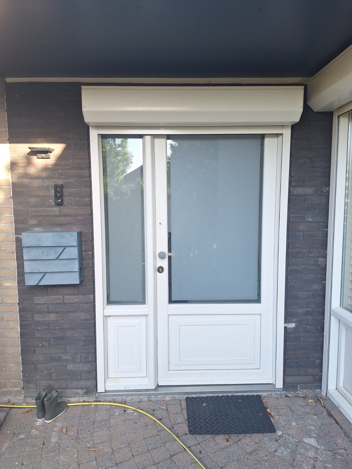 voordeur met elec rolluik, Doe-het-zelf en Verbouw, Rolluiken, Ophalen, Gebruikt, 100 tot 150 cm, 200 cm of meer