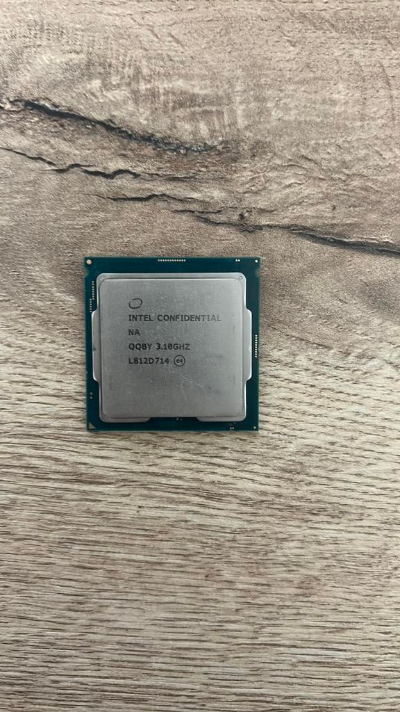 Intel i9 3.1Ghz socket 1151, Computers en Software, Processors, Verzenden, Zo goed als nieuw, 3 tot 4 Ghz